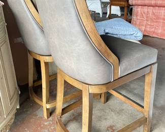 Knoll Upholstered Bar Stools