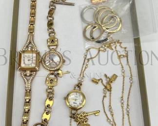 COSTUME JEWELRY WATCHES KEYS CHAINS