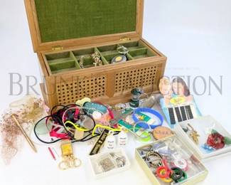 JEWLRY BOX