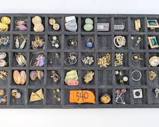 VARIOUS LOOSE JEWELRY MISCELLANEOUS