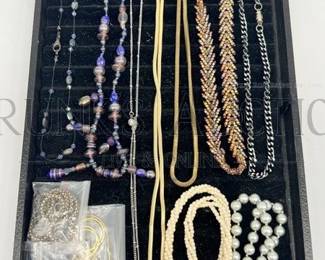 NECKLACES COSTUME JEWLERY
