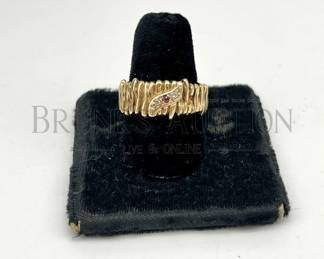 14K RING GORGEOUS DIAMOND