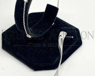 HEART PENDANT SHAPED BRACELET