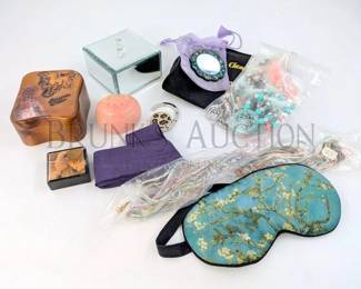 DRESSER ITEMS NIGHT MASK BOXES MIRROR BEADS