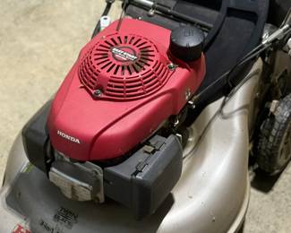Honda self-propelled in great shape runs well