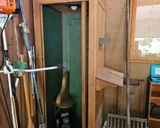 Antique BELL SYSTEM Phone Booth