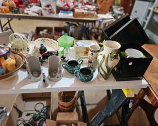 Pottery & Nick Nacks
