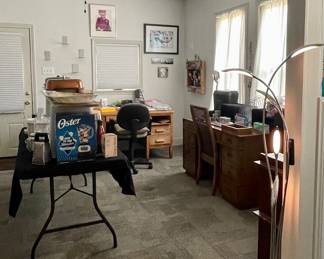 MODERN FLOOR LAMP, DESKS