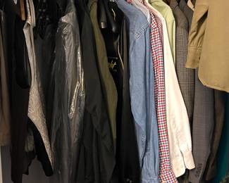 MEN’S SHIRTS & SPORTS COATS