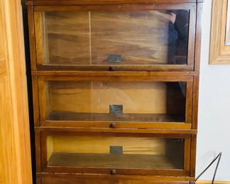 Globe Wernicke Barrister Bookcase