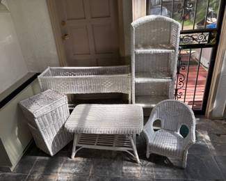 White Wicker Small Furniture