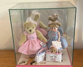 Madame Alexander Wendy & Muffy