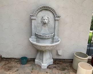 Lion Head Fountain