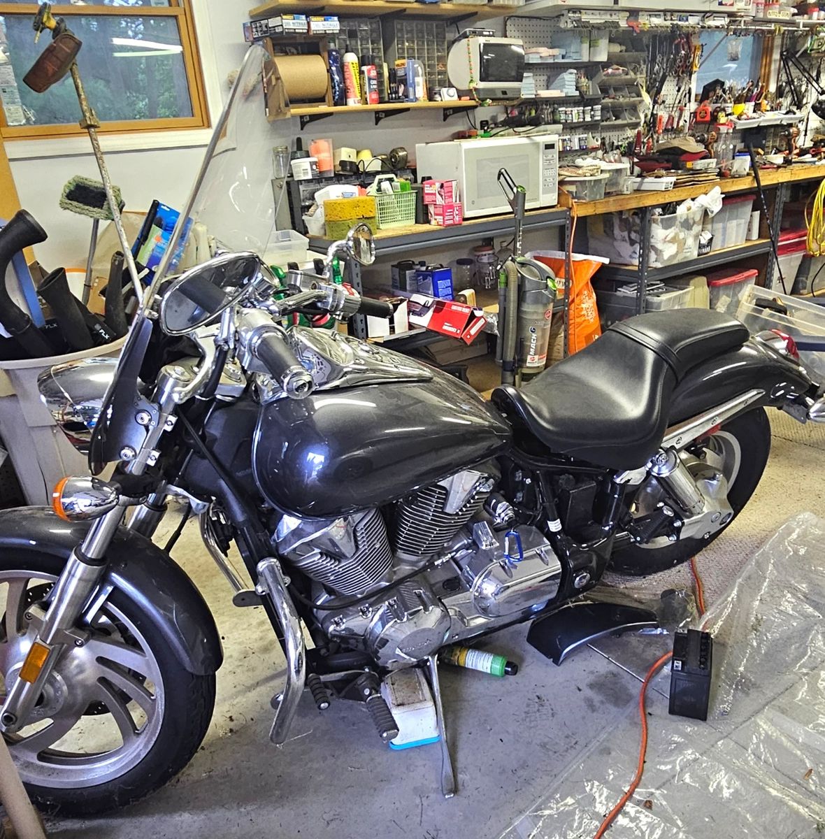 1 of 6 pictures - 2006 Honda VTX1300C cruising motorcycle. Currently not running carburetor needs cleaned up.&nbsp;Asking $2,000. Currently not running as carburetor needs cleaned up.&nbsp;(open to reasonable offers)&nbsp;*We will pre-sell this item. Please contact Bill @ 419-360-2636 with questions or to schedule time to view it*