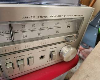 Sound Design Stereo/Turntable 