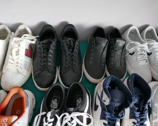 Men shoes size 8