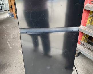 Small refrigerator - used only 4 months