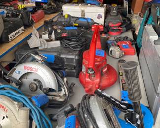 Small power tools