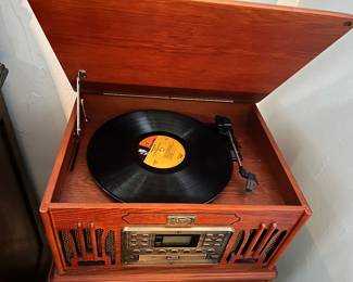 Spirit of St. Louis turntable, CD player and stand