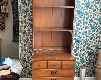 Ethan Allen chest and hutch