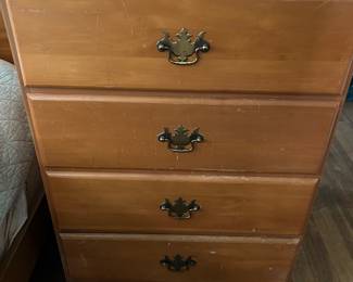 Chest of drawers