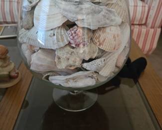 Large Snifter with Seashells