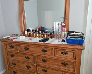 Dresser & Mirror. Perfumes, Clutch Bags