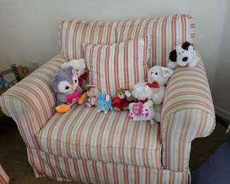 Chair & Stuffed Animals