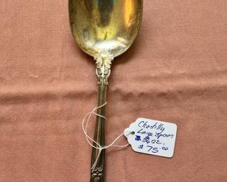 #22 - $Chantilly Large spoon 34 oz