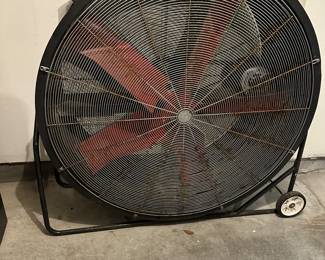 #105 - $110 - Large industrial drum fan