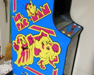 Pac Man Arcade game WORKS