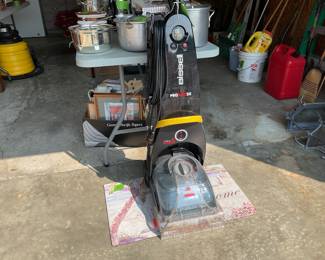Bessel carpet cleaner