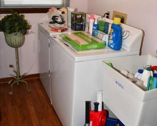 604Laundry Room