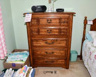 015Some Highlights Aurora Estate Sale
