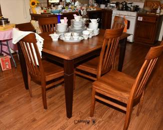 096Kitchen