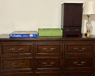 Thomasville dresser