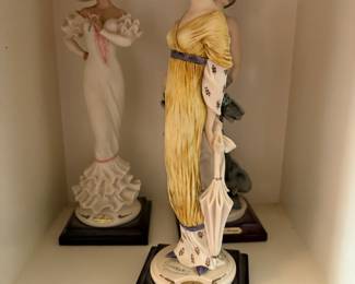 More Giuseppe Armani figurines