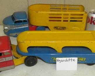 Wyandotte Toy Trucks w/Trailers