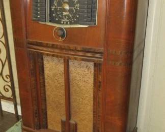Antique Radio