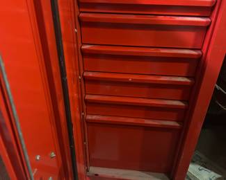 Snap On Tool Chest w/ key