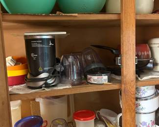 Tupperware. Corningware