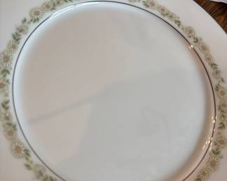 Noritake from Japan style “Trilgy