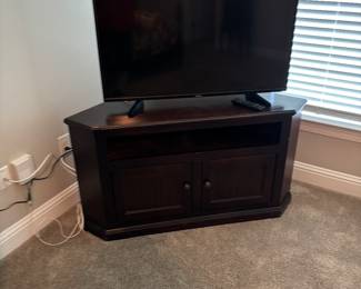 43” Toshiba T.V.