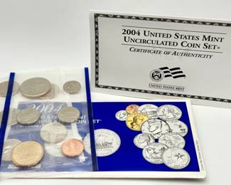 2004 United States Mint Uncirculated Coin Set - Philadelphia and Denver With Certificate