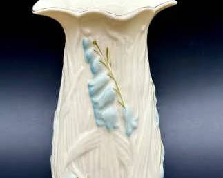 Belleek Bluebell Vase with Scalloped Rim