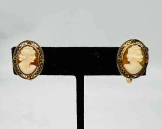 1/20 12K Gold Filled Cameo Earrings