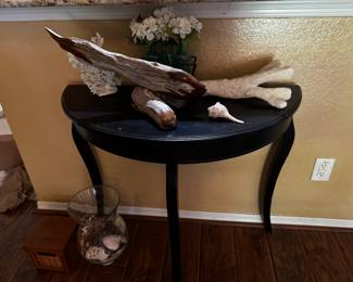 Coral and unusual drift wood.