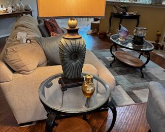 Lamps & side table