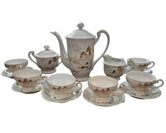 17 Piece Bone China Tea Set Mutation Red Japan Gold Trim