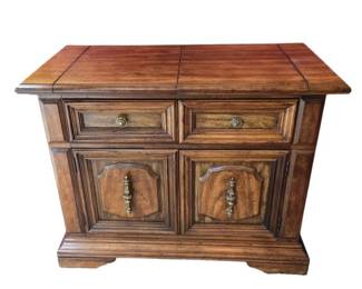 Stanley Furniture Italian Neoclassical Tuscan Style Flip Top Server Buffet